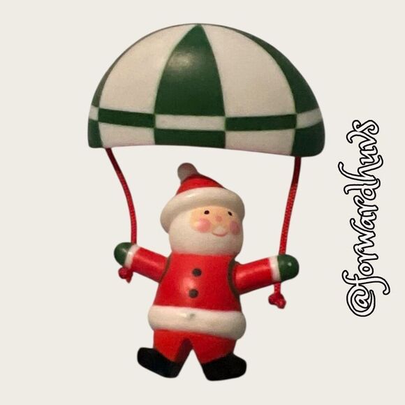 Bundle Sale 3 for $15 | Vintage Plastic Santa Pin with Movable Parachute - Picture 1 of 7